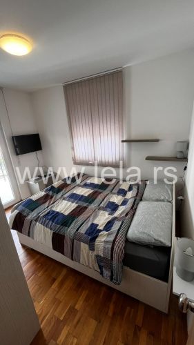 ea_4_93687902